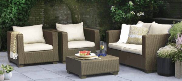 Allibert 'Salta' woonkamer met cappuccino kussen